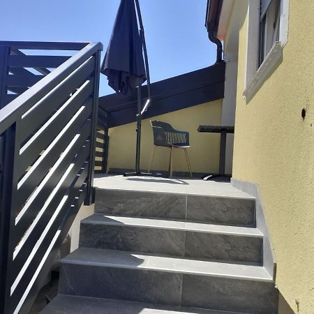 Pavel, Studio Apartman Privlaka  Kültér fotó