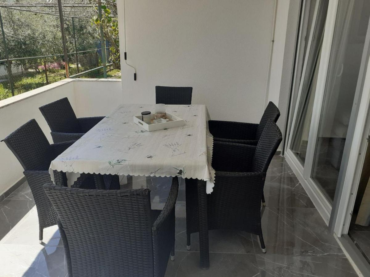Pavel, Studio Apartman Privlaka  Kültér fotó